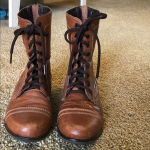 Steve Madden boots